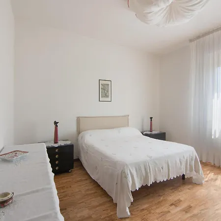 In Marche Near Lame Rosse Апартаменты