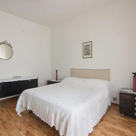 Apartamento In Marche Near Lame Rosse Serrapetrona