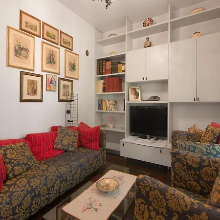 Cozy In Serrapetrona