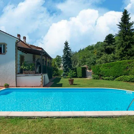 In Marche Near Lame Rosse Апартаменты